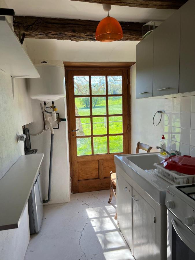 L'Arnaudiere Condac Extérieur photo